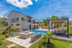 Отель Villa Franolic  Байчичи